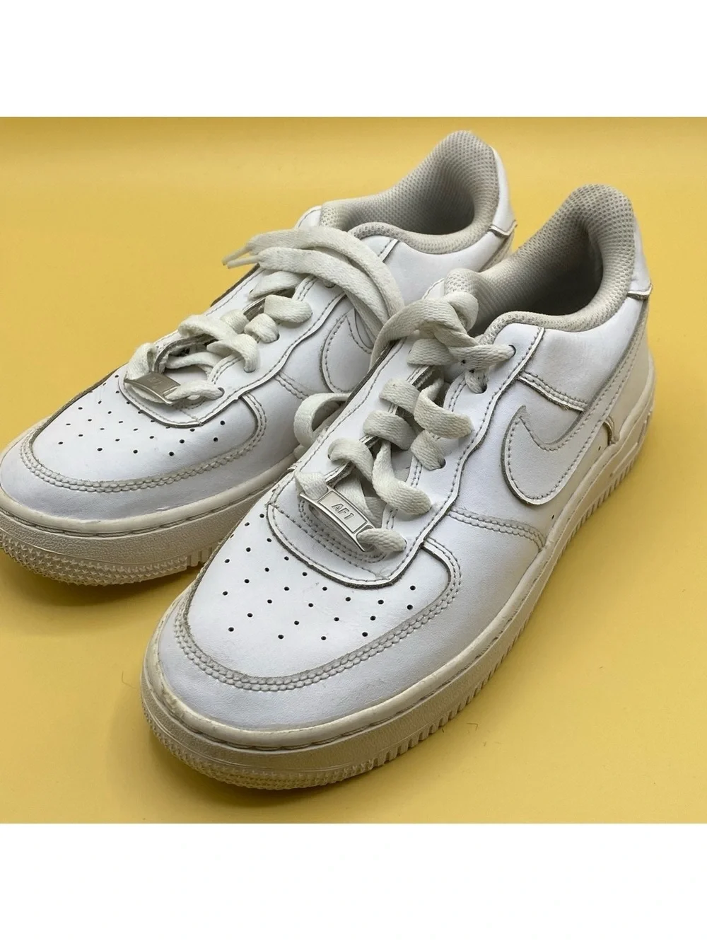 Nike Air Force 1 Low White